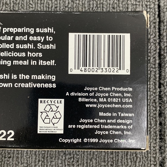 Joyce Chen Sushi Kit Make Your Own Traditional Rolled Sushi Maki-Zushi at Home - Picture 7 of 7